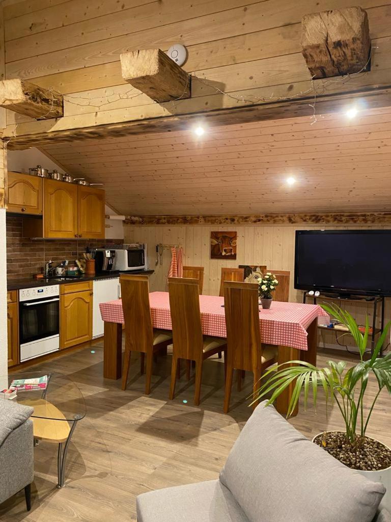Chalet Baergstaeger เลาเทอร์บรุนเนน ภายนอก รูปภาพ